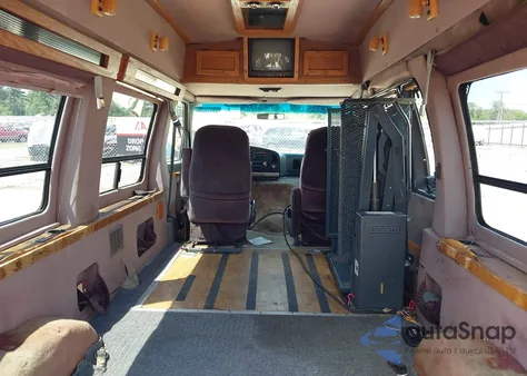 1995 Ford Econoline E150 Van из США, поврежденный, VIN 1FDEE14N4SHA39161